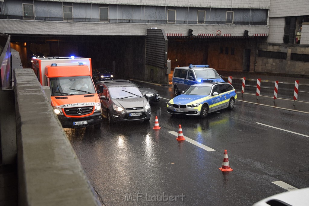 VU Koeln Nord Sued Fahrt Offenbachplatz P109.JPG - Miklos Laubert